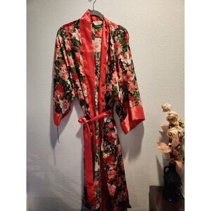 1980-90's Victoria's Secret Floral Satin Robe Kimono - Red‎ & Black OSFA Vintage